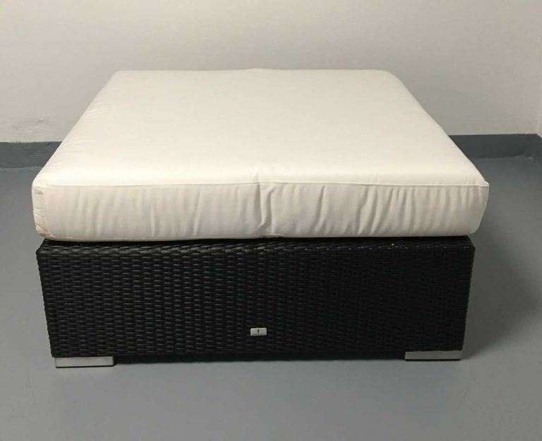 Bänke & Hocker - markenmoebel-outlet.com