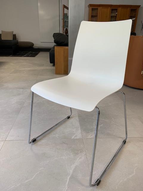 Stuhl ALEC Plus mit Kunststoffschale 2
